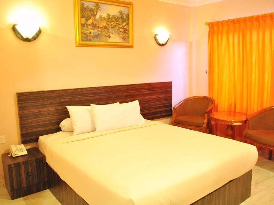 Hotel Panorama Tanjung Pinang Exterior photo