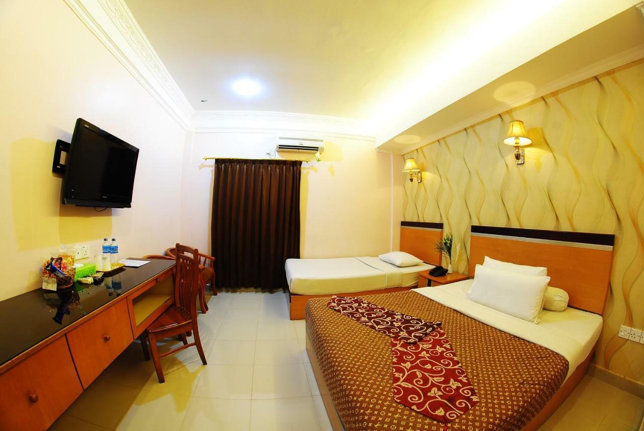 Hotel Panorama Tanjung Pinang Exterior photo